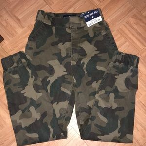 Hollister joggers